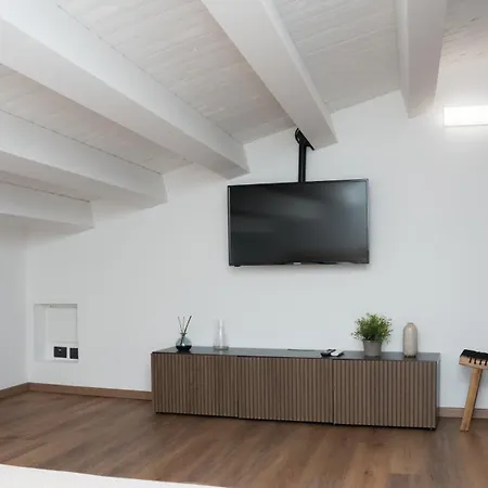 Casa de hóspedes Four 4*