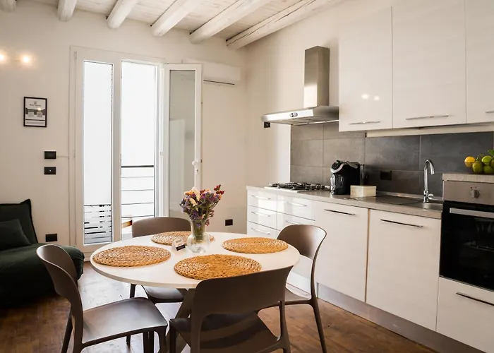 Four بيت ضيافة 4*